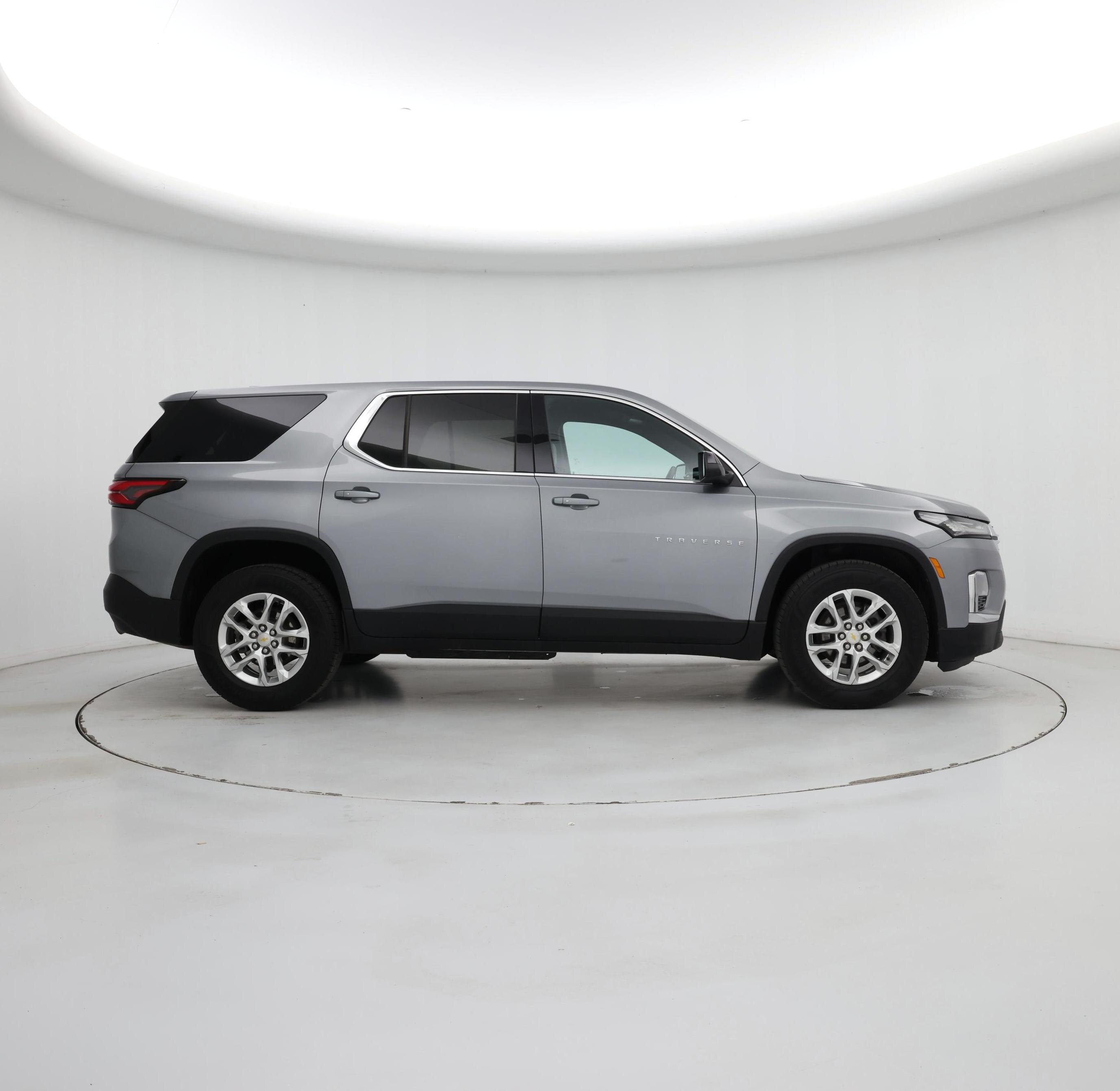 Thumbnail: 2023 Chevrolet Traverse - 7