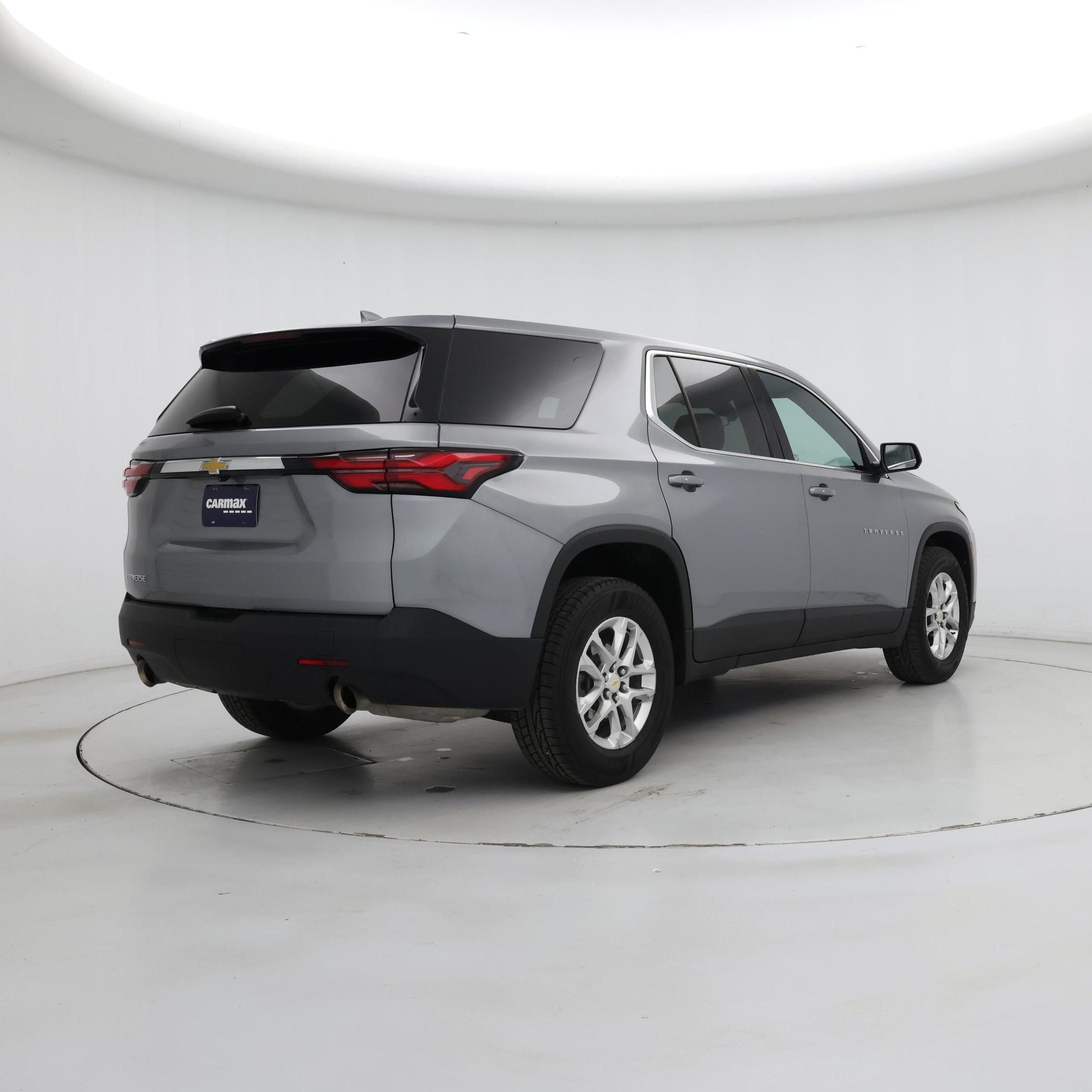 Thumbnail: 2023 Chevrolet Traverse - 8