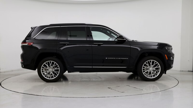 2023 Jeep Grand Cherokee Summit 7