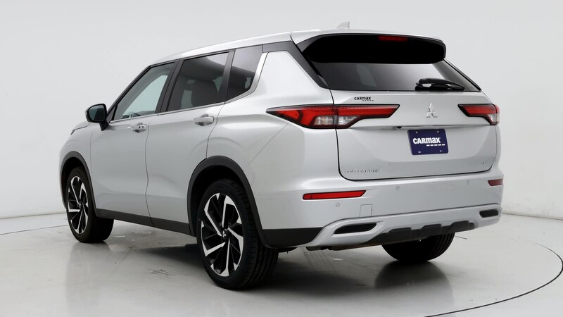 2023 Mitsubishi Outlander SE 2