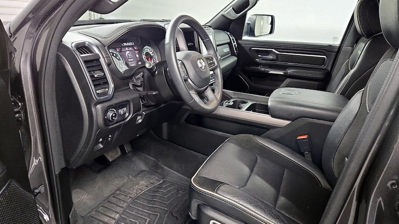 2024 RAM 1500 Laramie 11