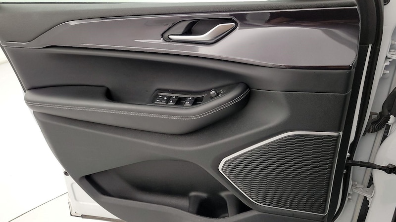 2021 Jeep Grand Cherokee L Altitude 12