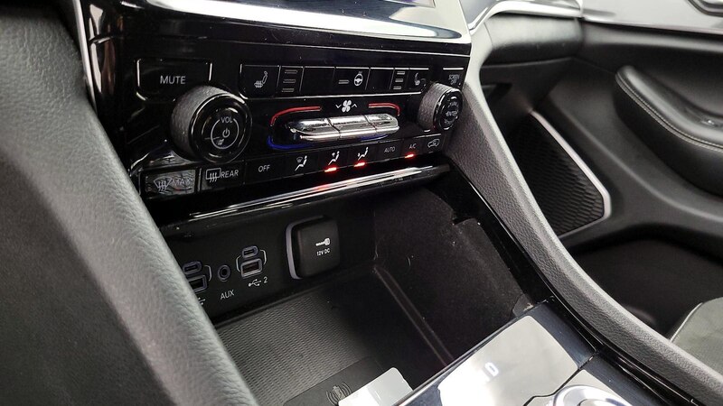 2021 Jeep Grand Cherokee L Altitude 16