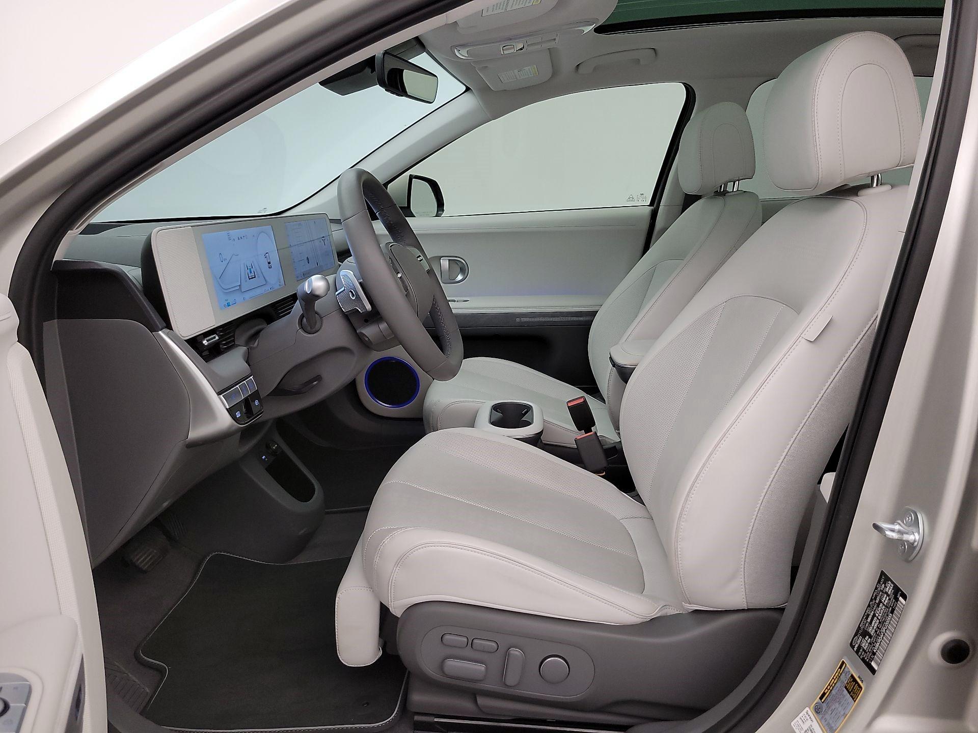 Thumbnail: 2023 Hyundai Ioniq 5 - 11