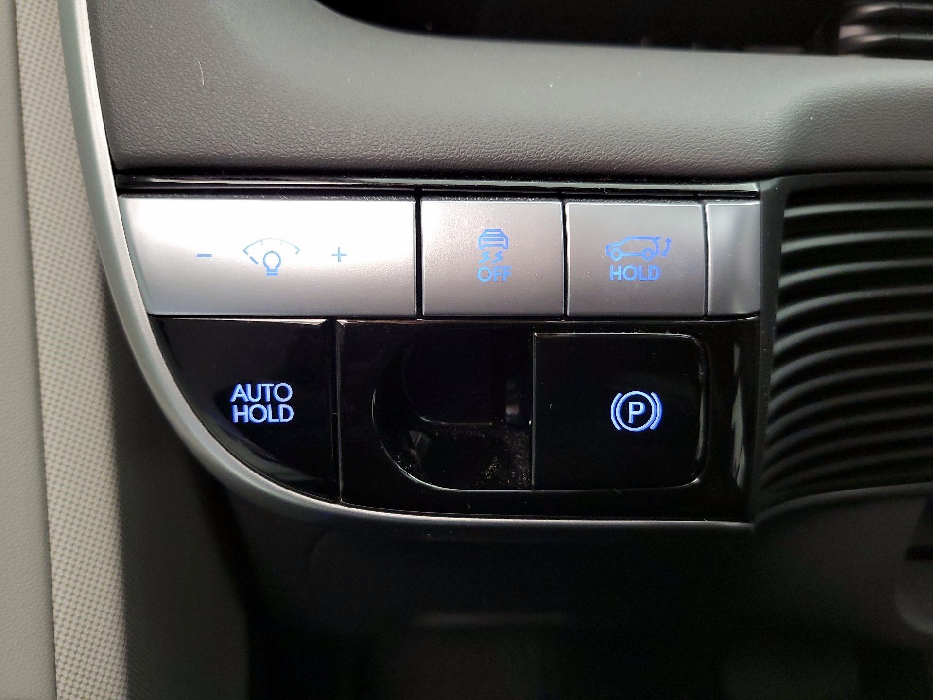 Thumbnail: 2023 Hyundai Ioniq 5 - 13