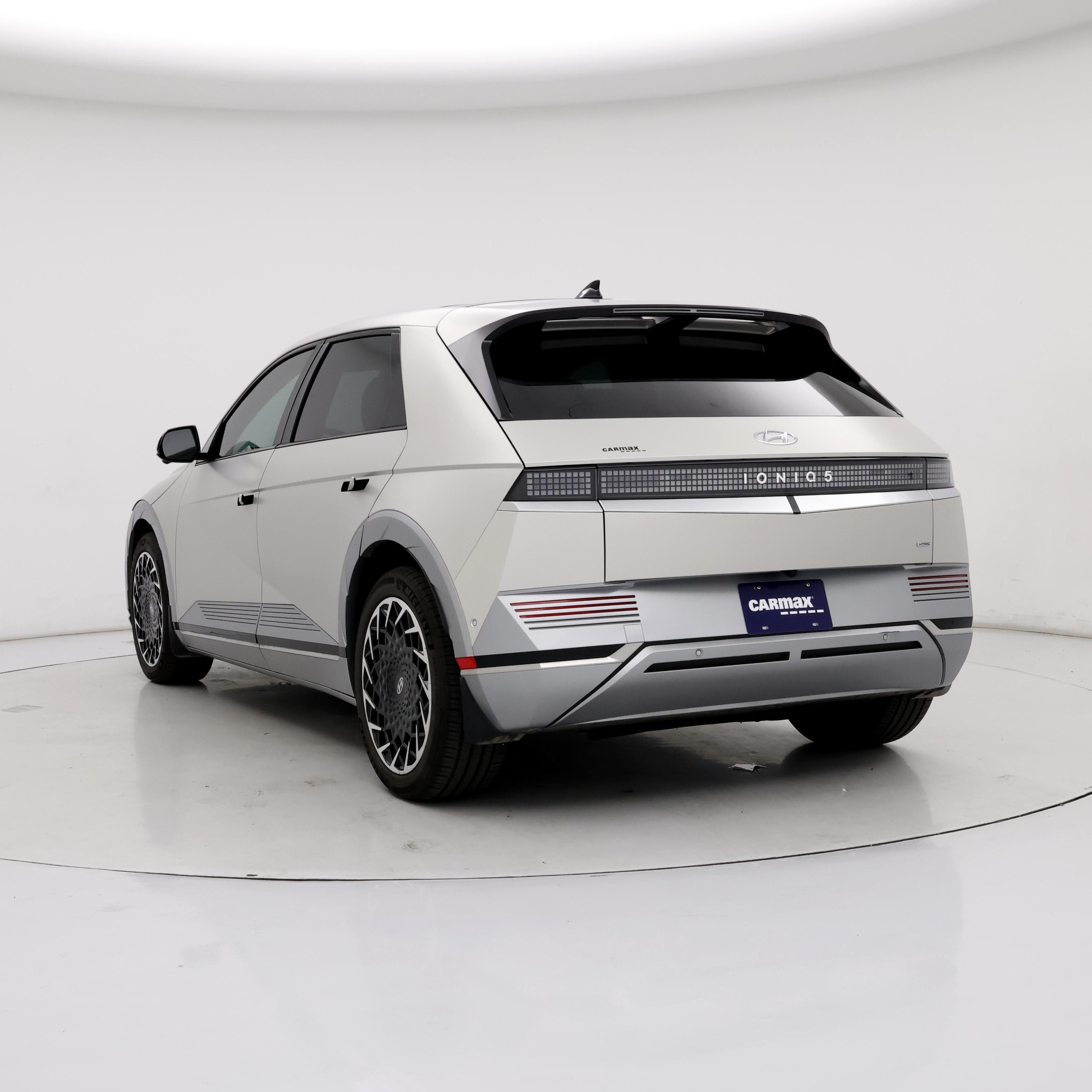 Thumbnail: 2023 Hyundai Ioniq 5 - 2