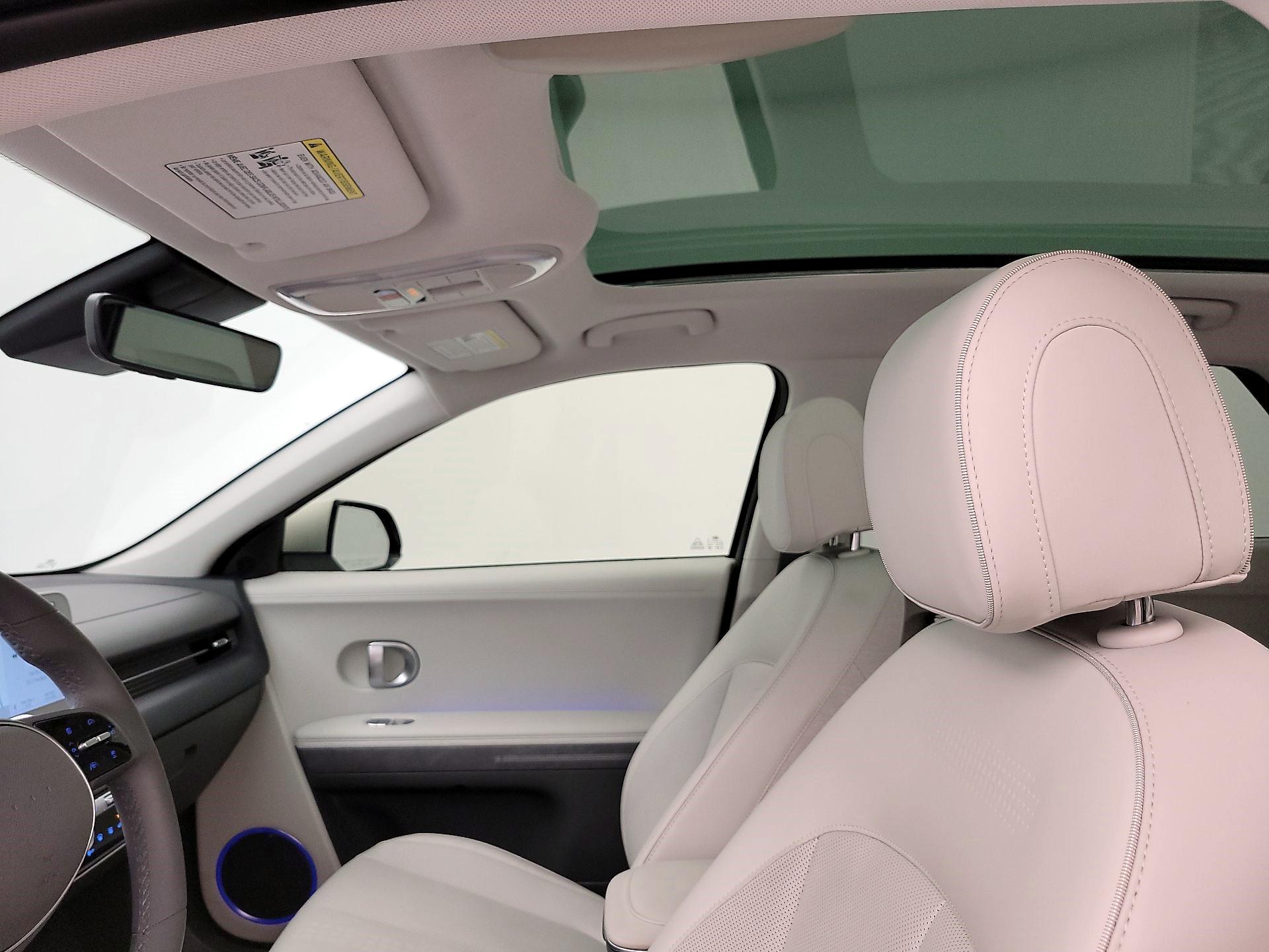 Thumbnail: 2023 Hyundai Ioniq 5 - 20