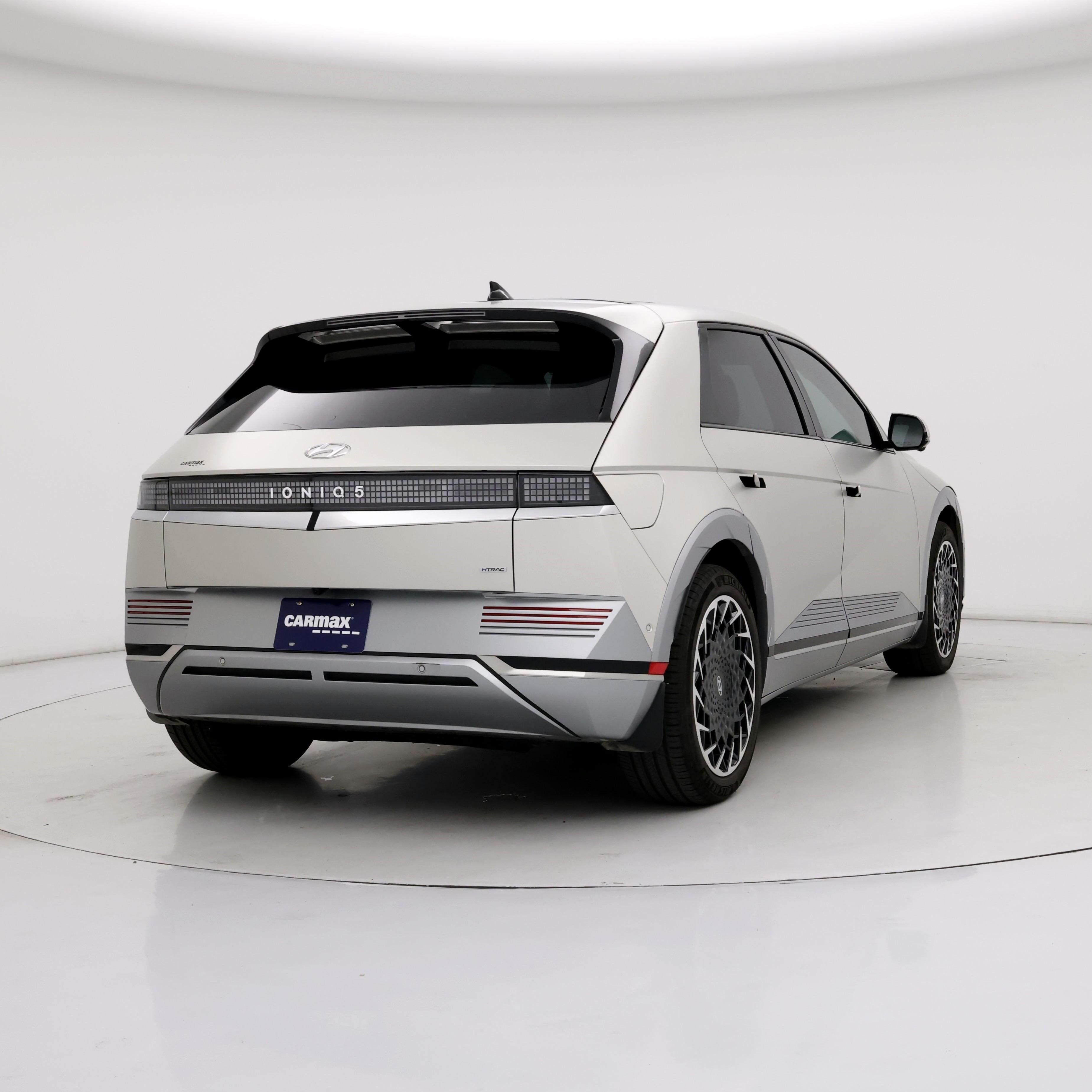 Thumbnail: 2023 Hyundai Ioniq 5 - 8