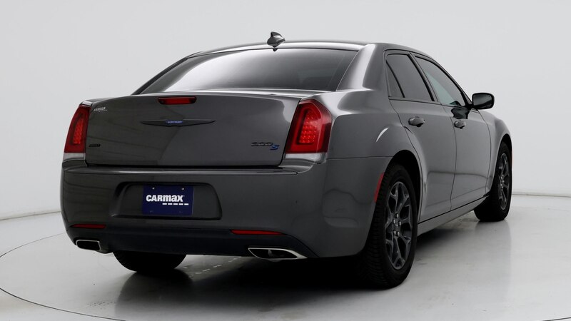 2020 Chrysler 300 S 8