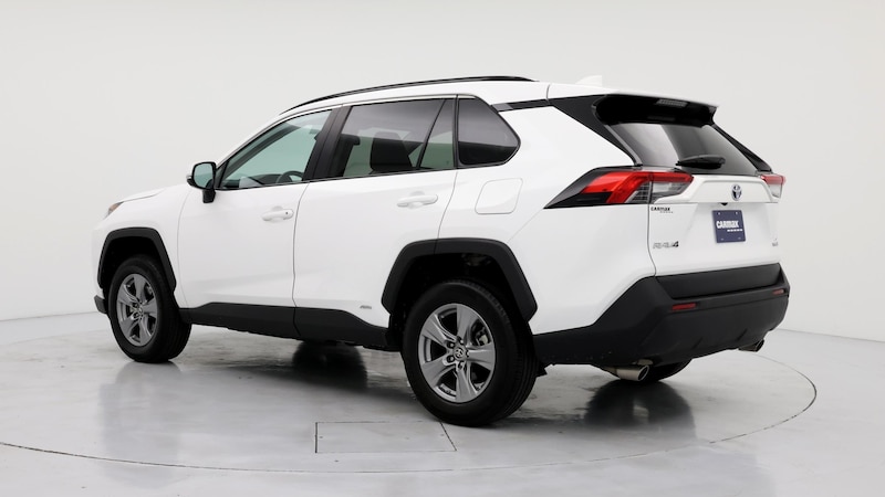 2022 Toyota RAV4 LE 4