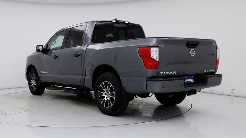 2022 Nissan Titan SV 2