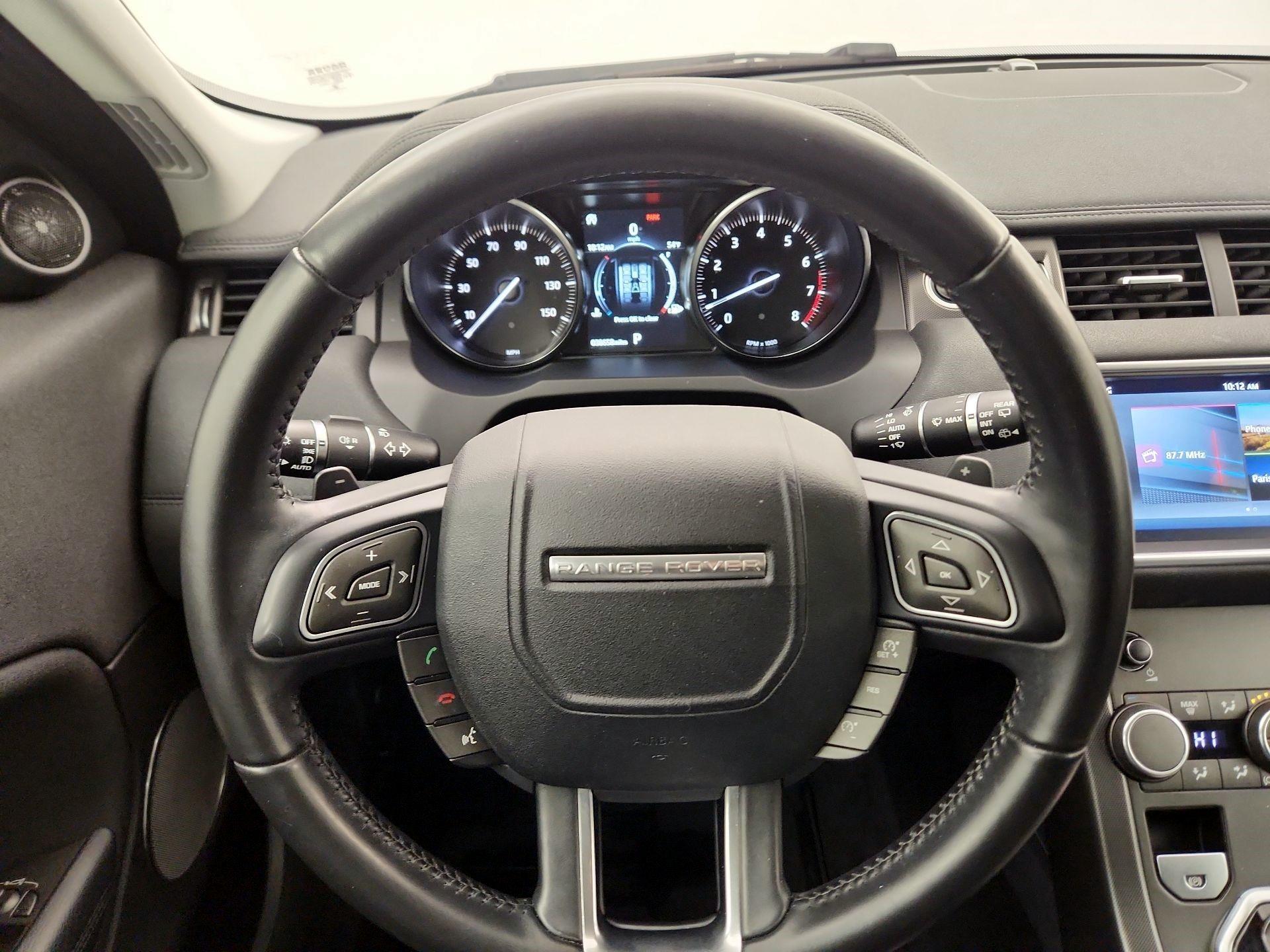 Thumbnail: 2018 Land Rover Range Rover Evoque - 10