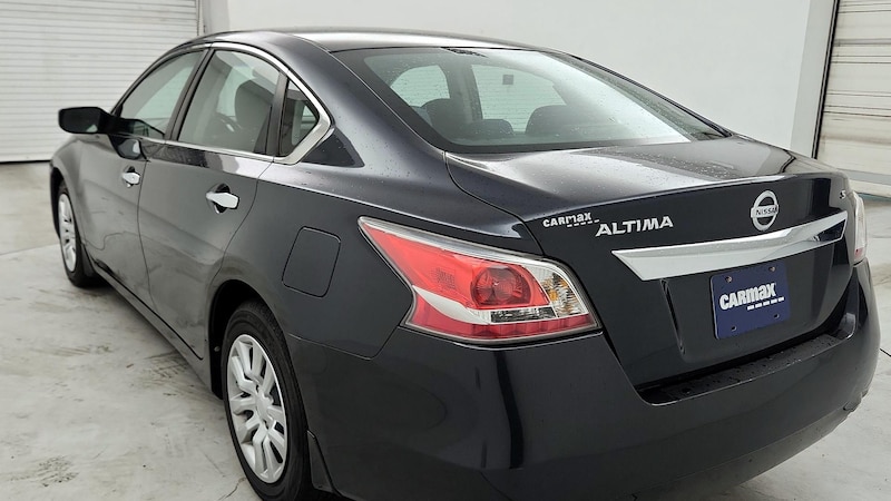 2015 Nissan Altima S 7