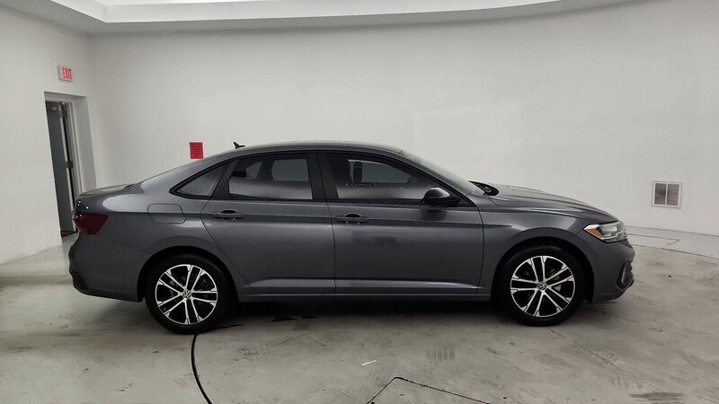 2024 Volkswagen Jetta Sport 4