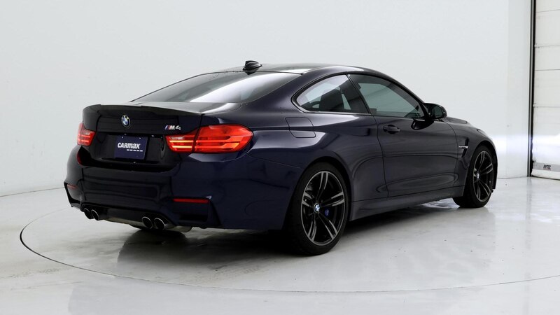 2016 BMW M4  8