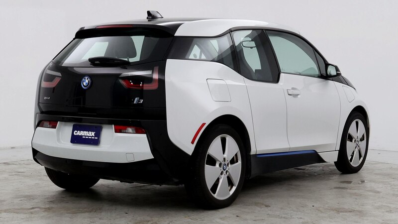 2015 BMW i3 Mega World 8