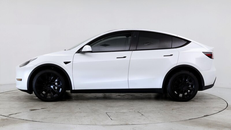 2024 Tesla Model Y Long Range 3