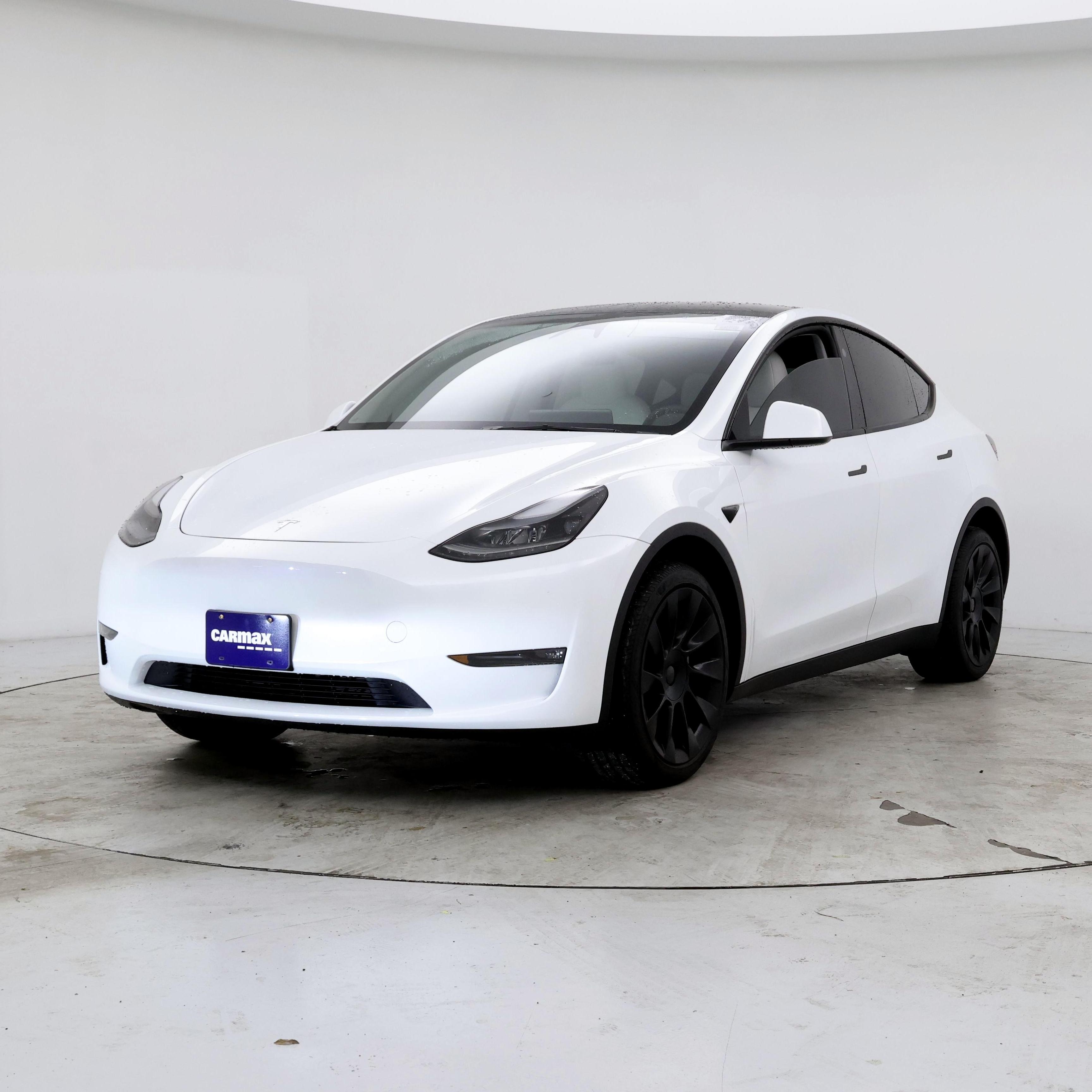 Thumbnail: 2024 Tesla Model Y - 4