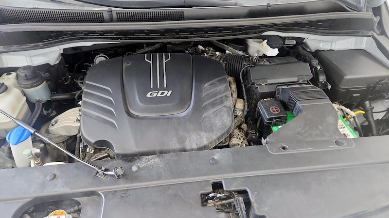 2017 Kia Sedona LX 22