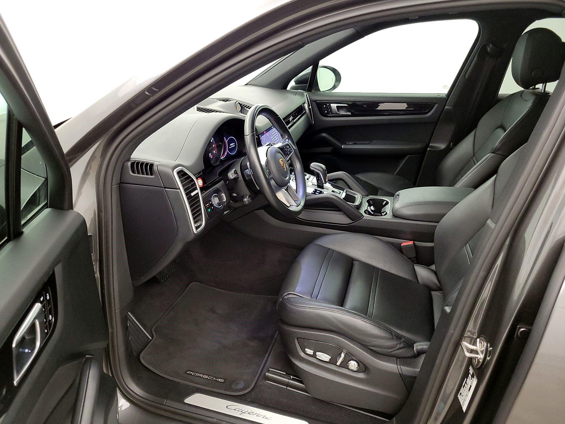 Thumbnail: 2019 Porsche Cayenne - 11