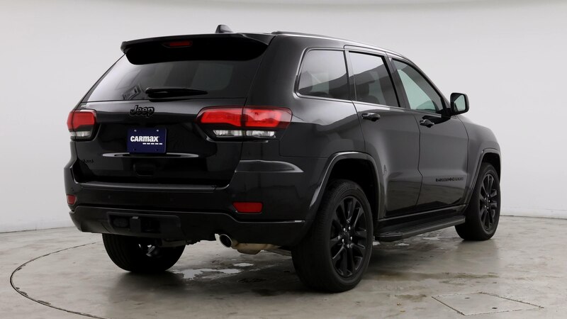 2022 Jeep Grand Cherokee Laredo 8