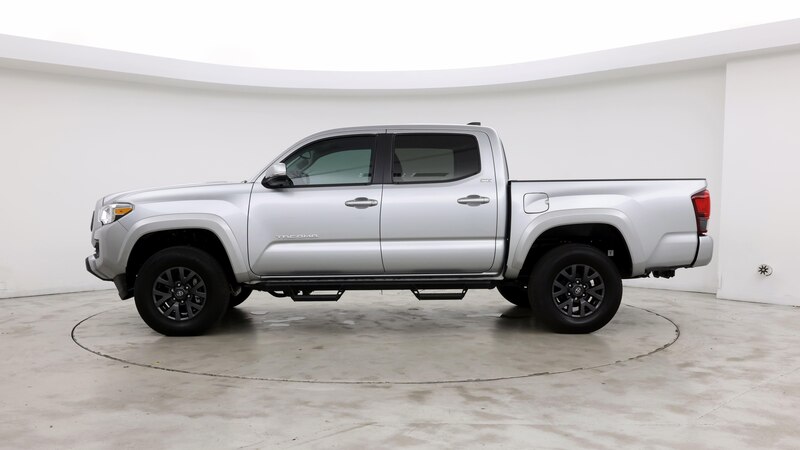 2023 Toyota Tacoma SR5 3