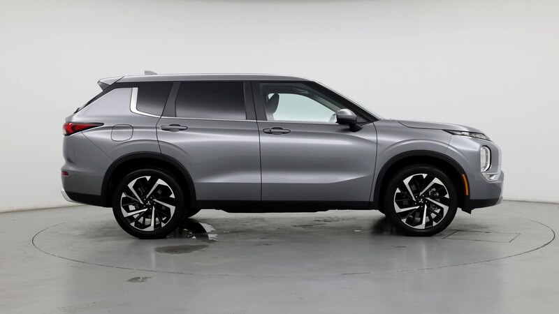 2023 Mitsubishi Outlander SE 7