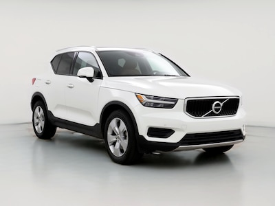 2020 Volvo XC40 T4 Momentum -
                Raleigh, NC