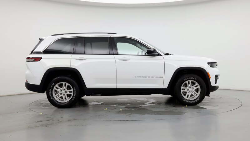 2023 Jeep Grand Cherokee Laredo 7