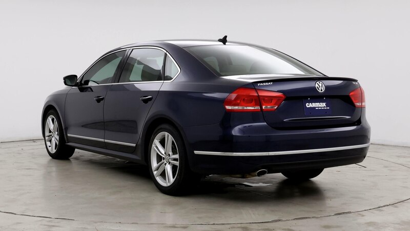 2015 Volkswagen Passat SE 2