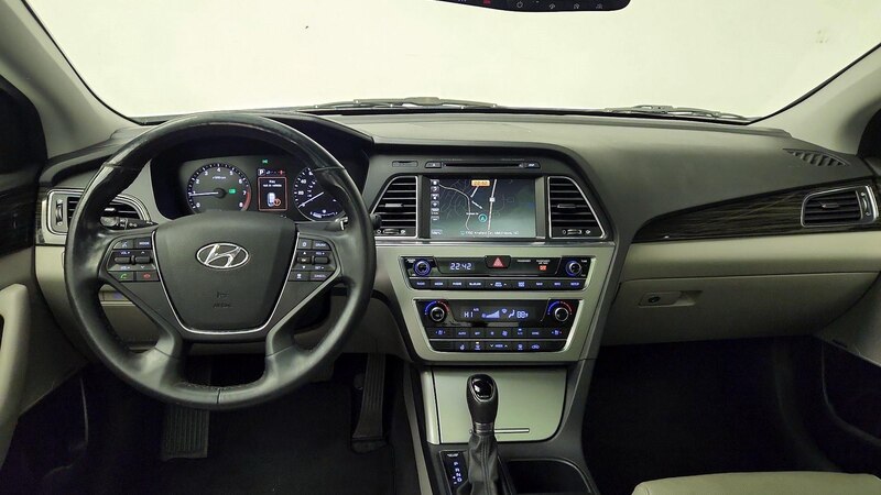 2016 Hyundai Sonata Limited 9