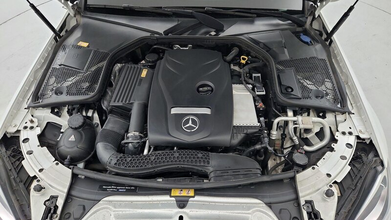 2016 Mercedes-Benz C-Class C 300 22