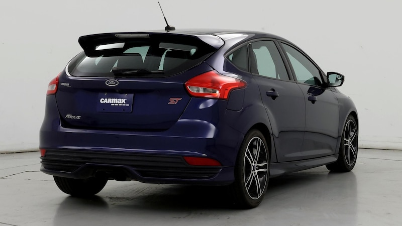 2016 Ford Focus ST 8