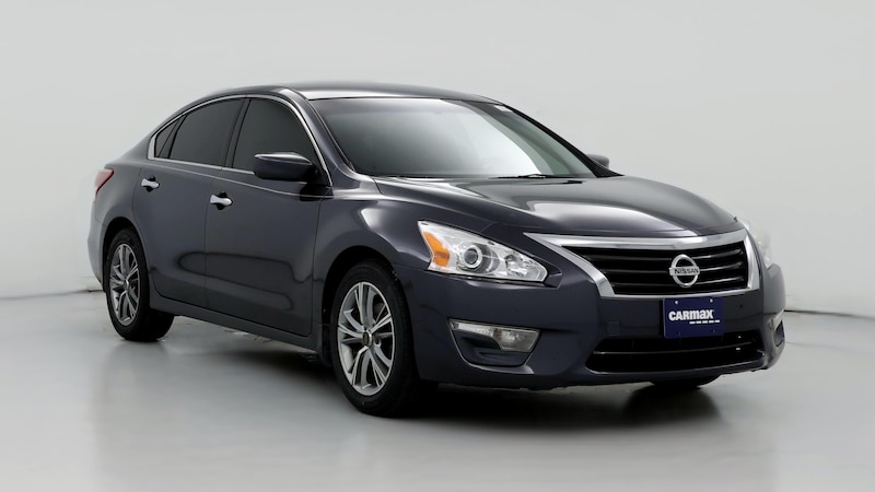 2013 Nissan Altima SV Hero Image