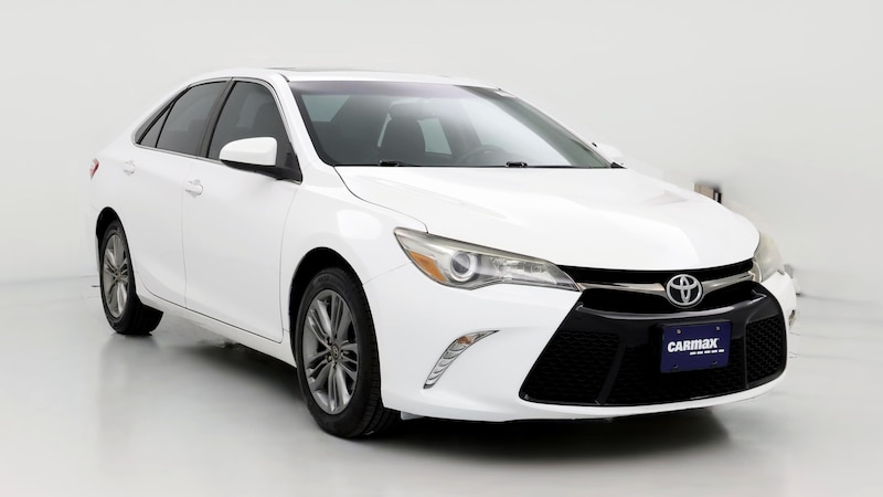 2017 Toyota Camry XSE Hero Image