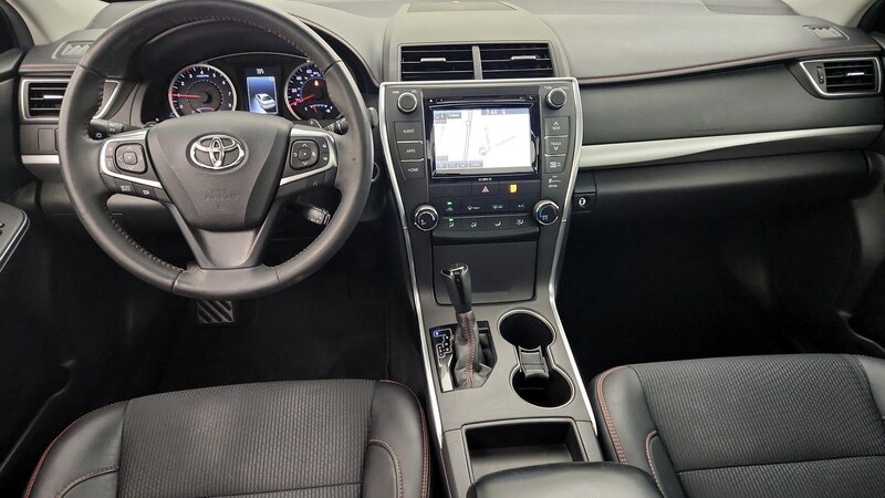 2017 Toyota Camry XSE 9