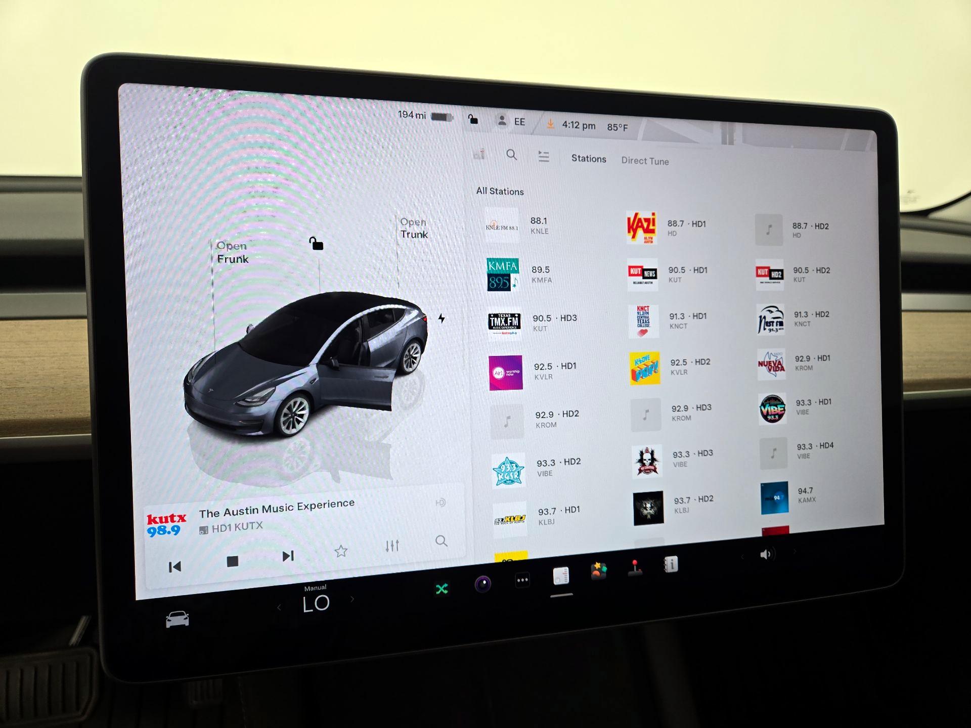 Thumbnail: 2022 Tesla Model 3 - 15