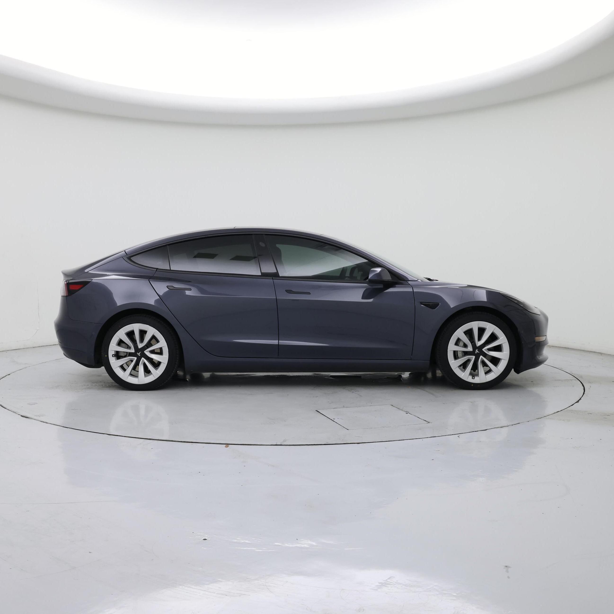 Thumbnail: 2022 Tesla Model 3 - 7