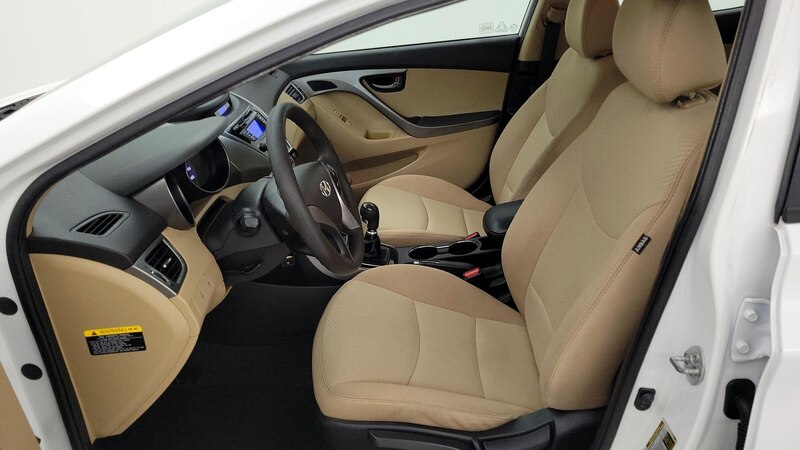 2013 Hyundai Elantra GLS 11