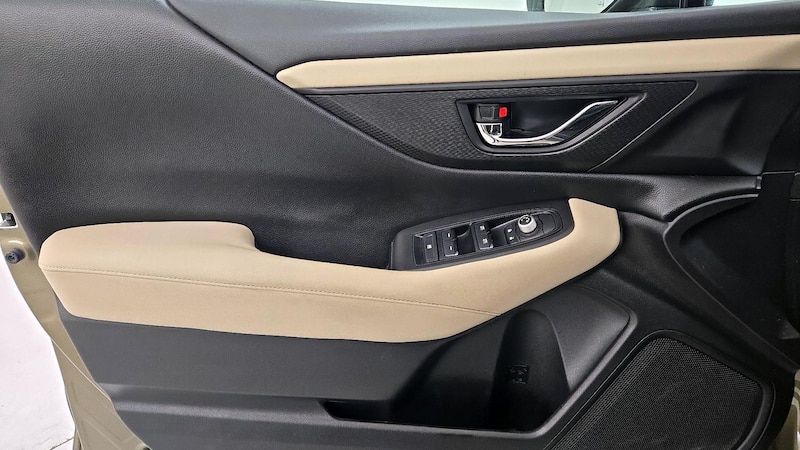 2020 Subaru Outback Premium 12
