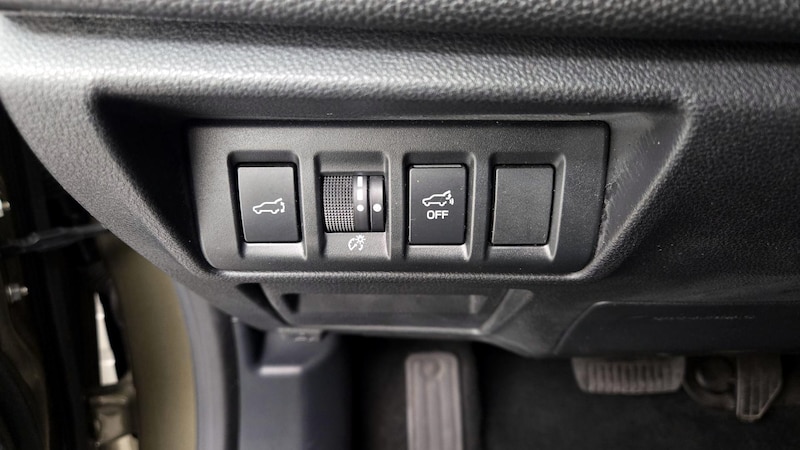 2020 Subaru Outback Premium 13