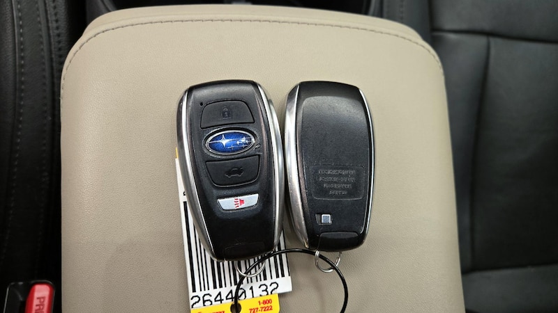 2020 Subaru Outback Premium 24