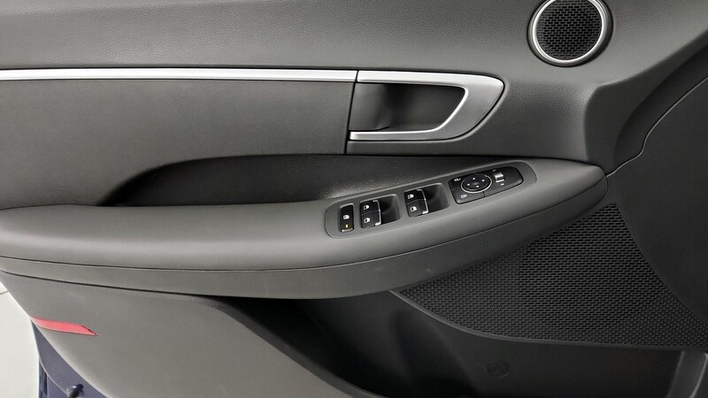 2020 Hyundai Sonata SE 12