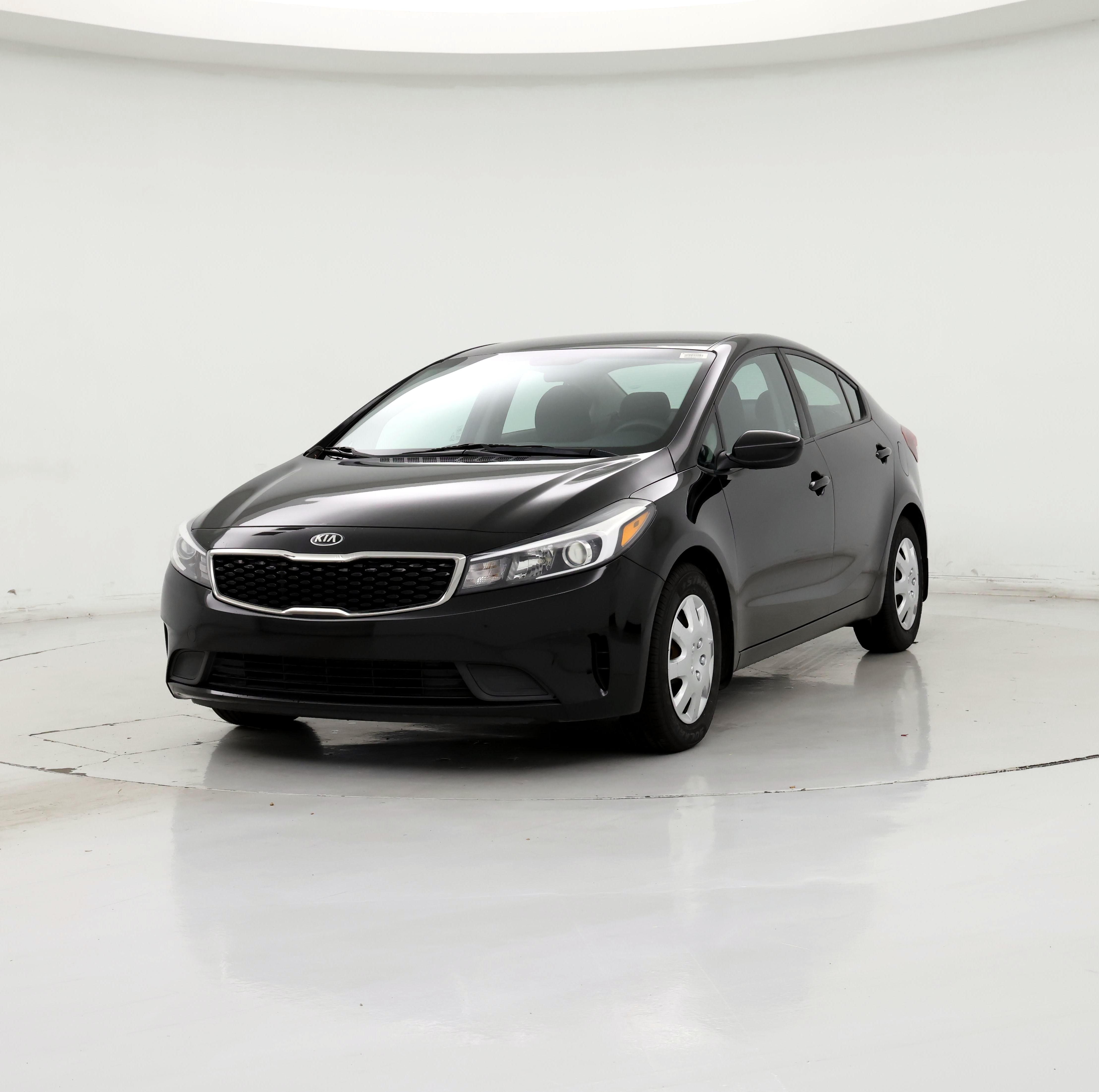 Thumbnail: 2017 Kia Forte - 4