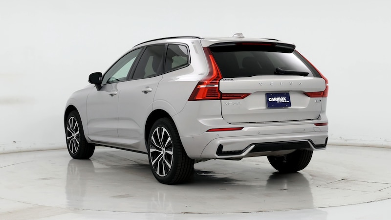 2024 Volvo XC60 B5 Plus 2