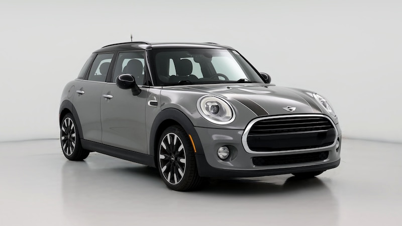 2016 MINI Cooper Hardtop  Hero Image