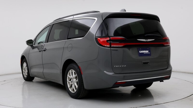 2022 Chrysler Pacifica Touring L 2