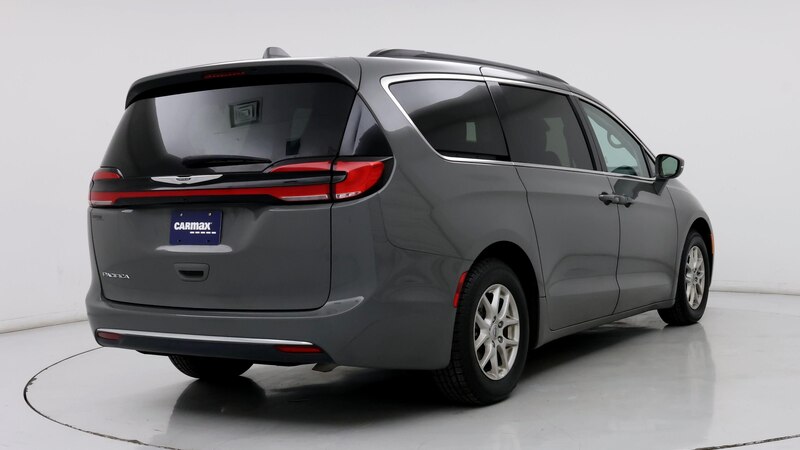 2022 Chrysler Pacifica Touring L 8