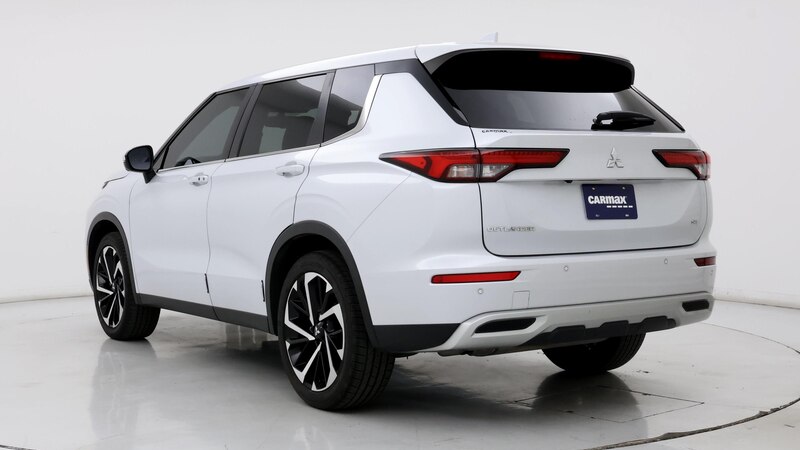 2022 Mitsubishi Outlander SE 2