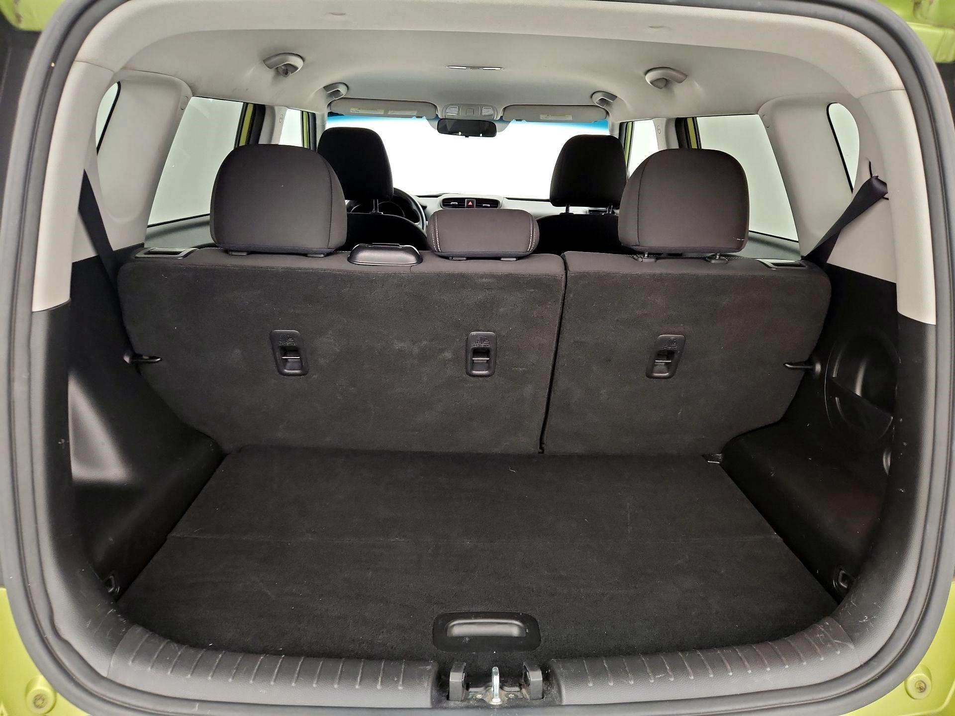 Thumbnail: 2019 Kia Soul - 20